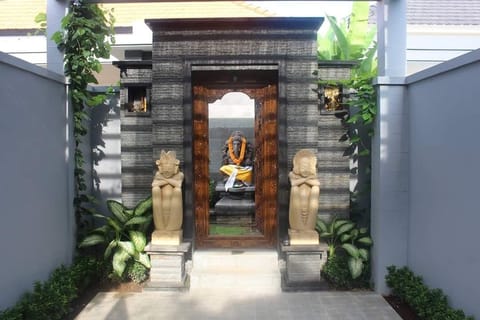 Private Villa in Kaliasem Near Lovina