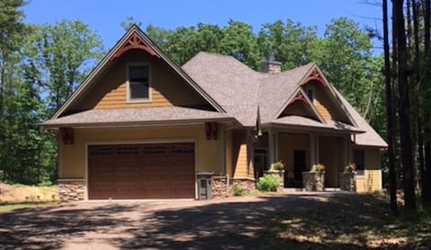 Clearer View of front of house.