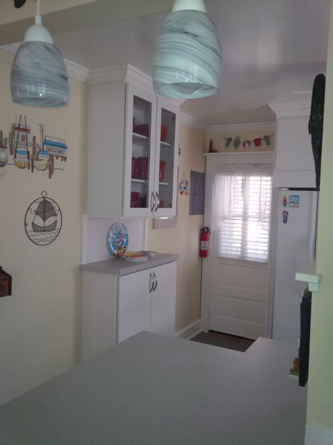 New kitchen really completes our seashore condo cottage