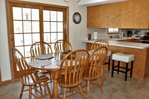 Dining area--Beautiful patio doors to look out into the backyard.