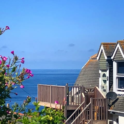 Welcome to The Loft at Sennen...