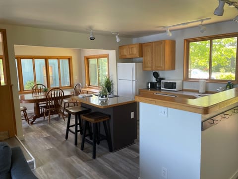 From LR to Kithen & DR