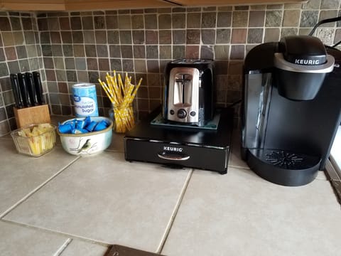 Kitchen amenities to make your day a little bit easier!