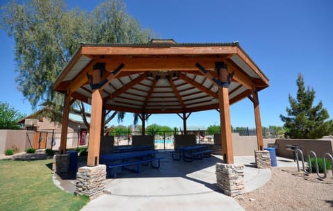 3 Swimming Pool/3 SPA Recreations Centers here to enjoy!