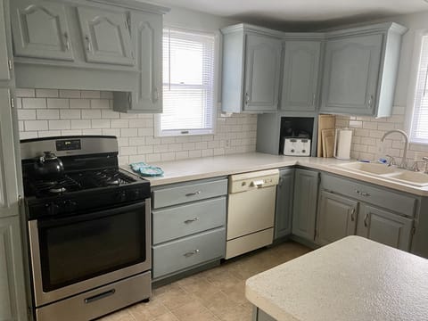 Plenty of prep space 