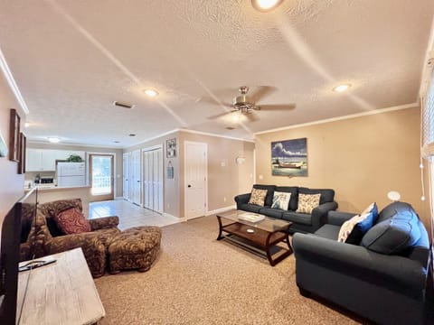 Living area , sleeper sofa and loveseat