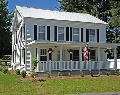 Milford Manor Farmhouse