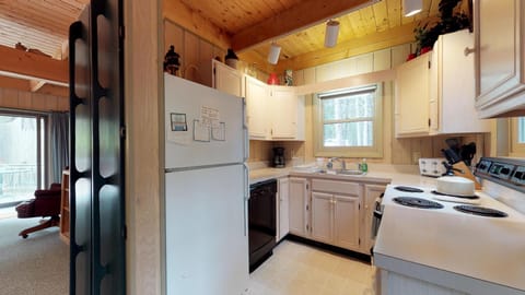 Well equipped kitchen.