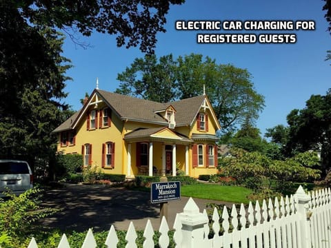 Lots of space both inside and out 4 bedrooms 3 bathrooms.