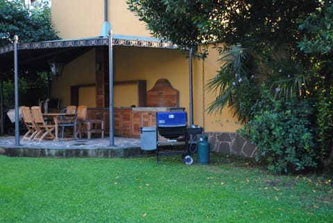 The Yard - Bersout and BBQ