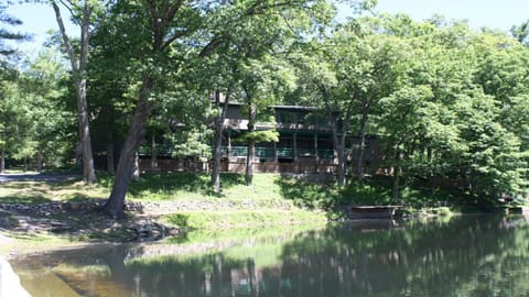 7,000 sq ft lodge overlooking lake
