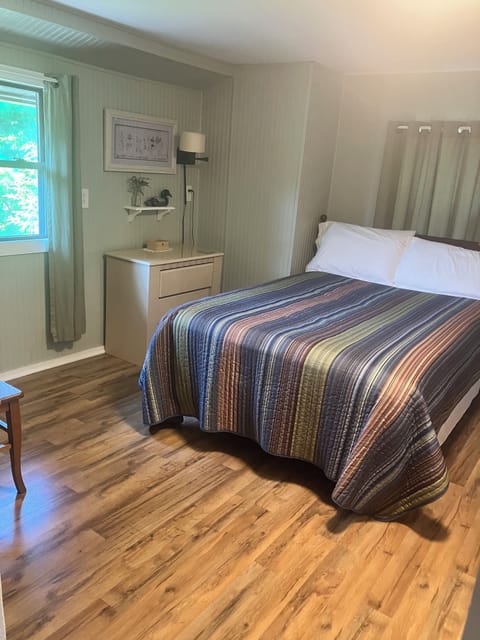 2nd floor South Bedroom