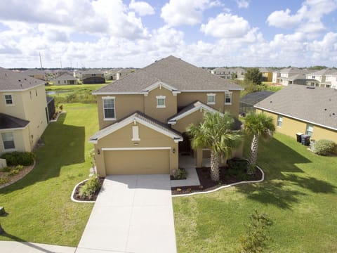 Aerial view of Goofys Golf Getaway