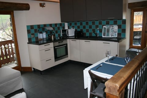 Kitchen area
