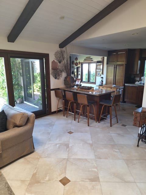 bar and entrance to kitchen