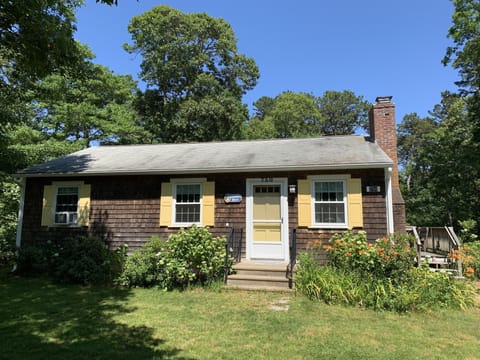 Welcome to Summer Breeze Cape Cod!