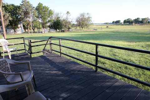 Stunning Deck Overlooking the Lake Views– Perfect for Relaxation and Fun