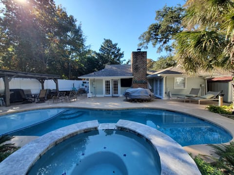 watch TV from the pool or spa