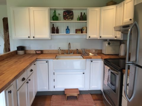 new kitchen - close up