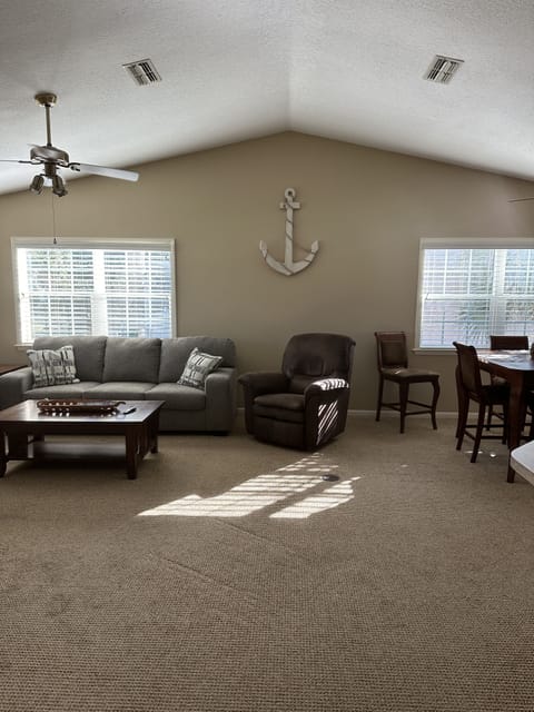 Living & Dining Room