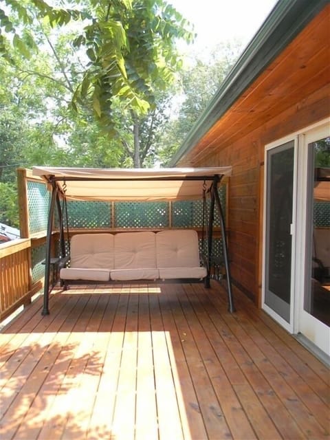 deck with swing that coverts to a daybed