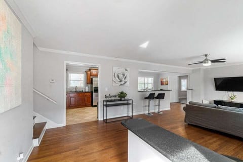 " Will definitely recommend this place to anyone and will definitely be coming back "