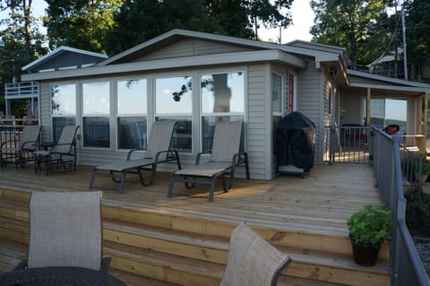 New oversize deck, view of the lake side of home.