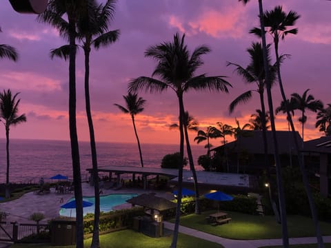 Oceanfront SUNSET VIEW from our Lanai