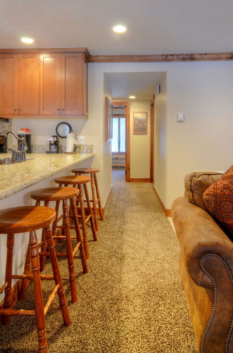 Breakfast Bar Seating