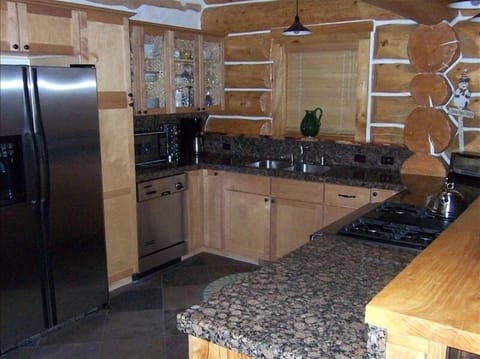 Kitchen directly off great room