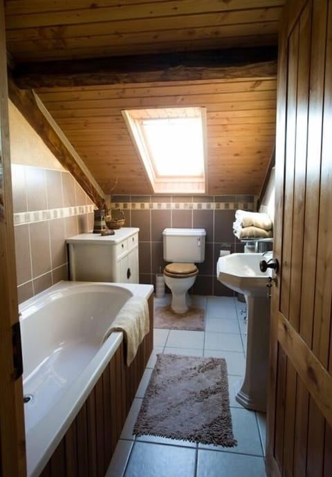 Upstairs Bathroom
