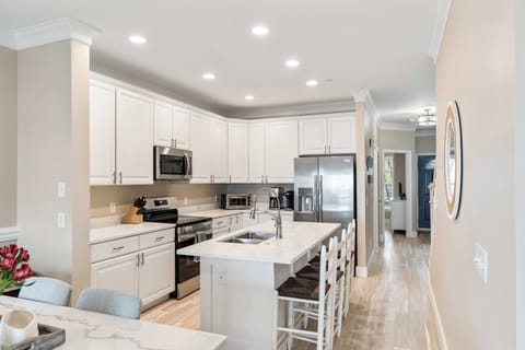 Fully Stocked and Updated Kitchen