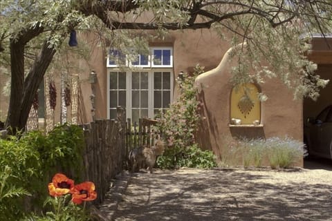 Casita Entry
