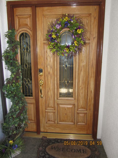 Entrance  12 A