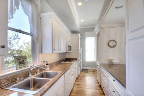 Large fully equipped kitchen