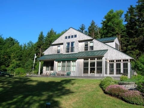 Front Exterior view