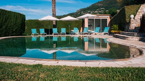 Relax by the swimming pool (up to 2m deep)