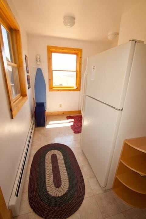 Second big fridge in the laundry room is great for large groups.