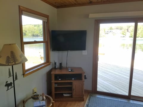 Cable internet and Cable TV