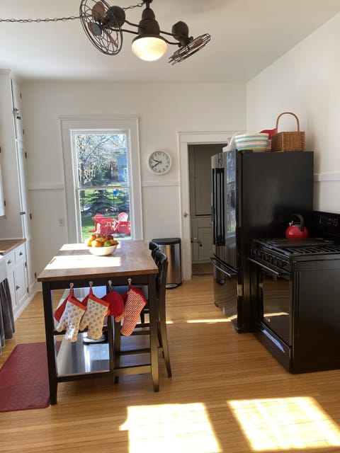 Updated first floor kitchen with water/ice in refrigerator door.