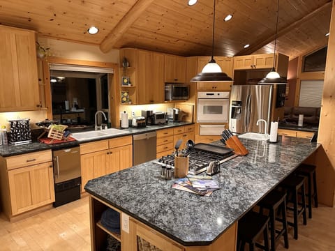 Kitchen, All New Stainless Appliances