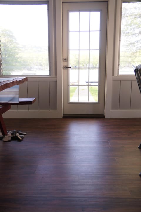 The front room leading to the lake