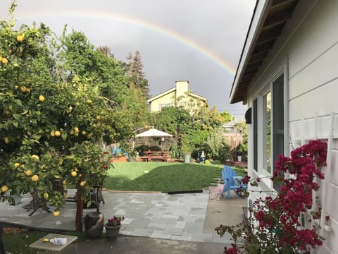 Peaceful and quiet backyard. Completely  fenced.