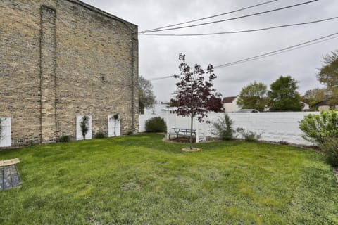 Back Yard for Guest and pets