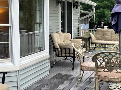 The front deck is a great place to relax with lake & dock/channel views.