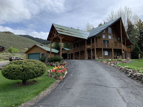 The front of our cabin.