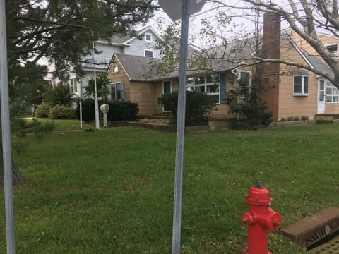 Corner showing front and partial north side.