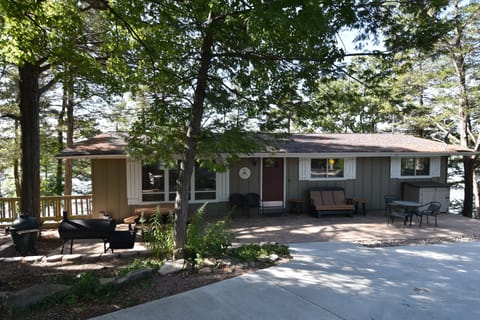 Front of Norton House