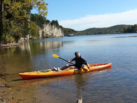 Fantastic kayaking from the lakeshore
