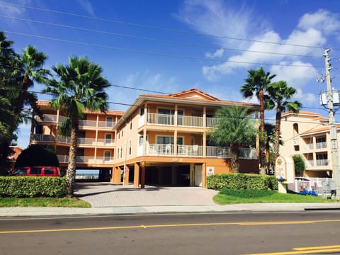 Front of Casa de Playa